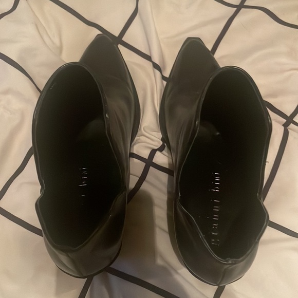 Gianna Bini ankle booties leather upper in great condition - Picture 3 of 4